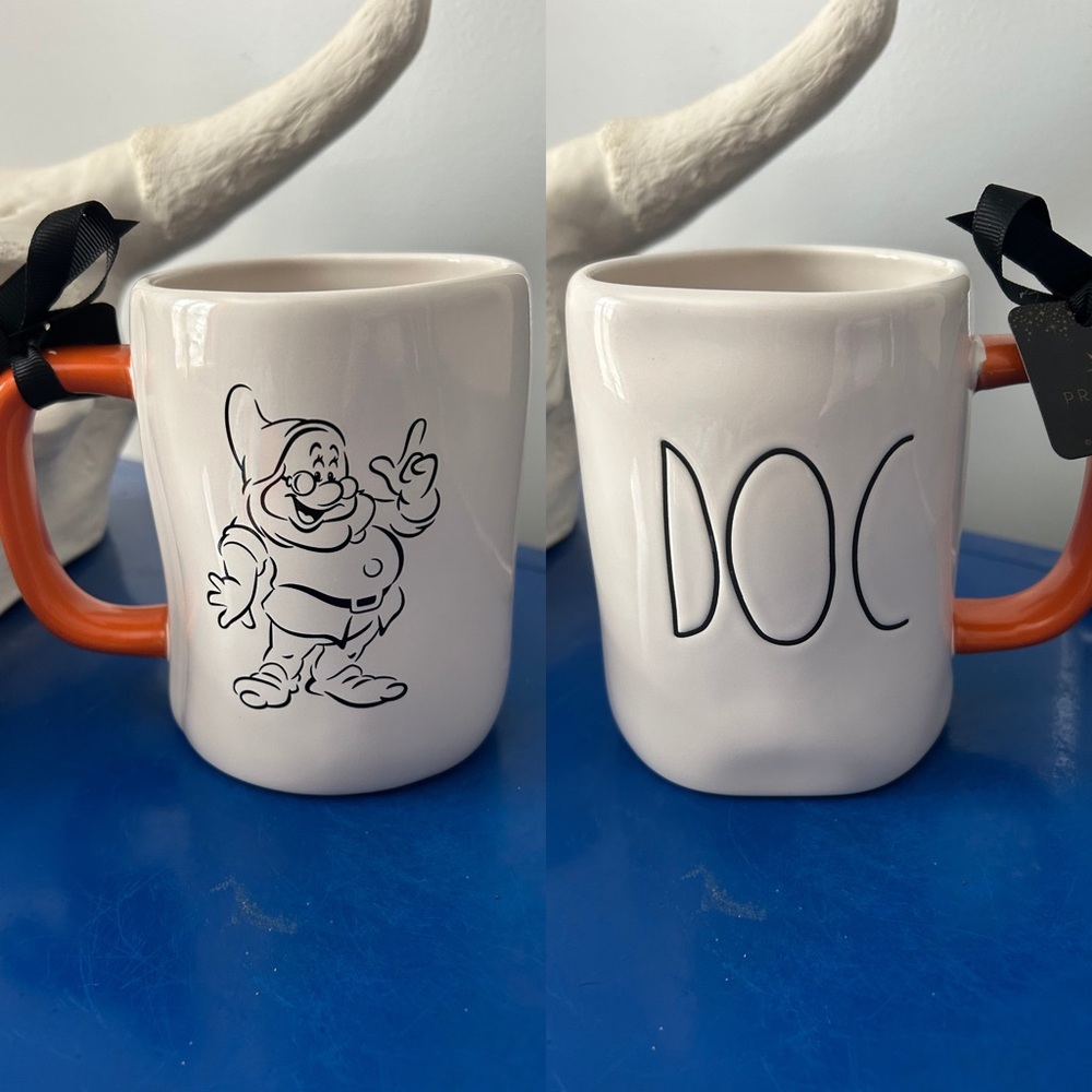Rae Dunn Disney Snow White and the Seven Dwarfs Doc Mug